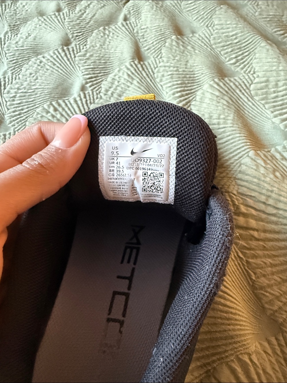 Nike Metcons - Picture 5 of 5